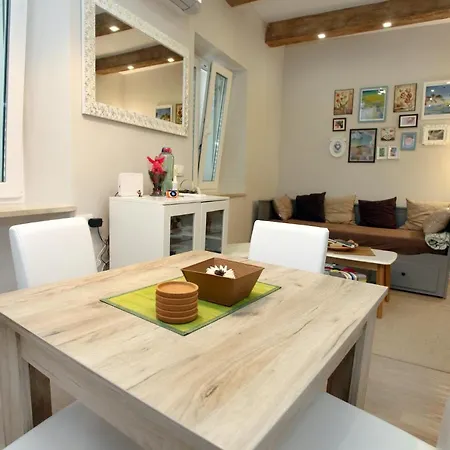 Pristine One-bedroom In Ired Piran