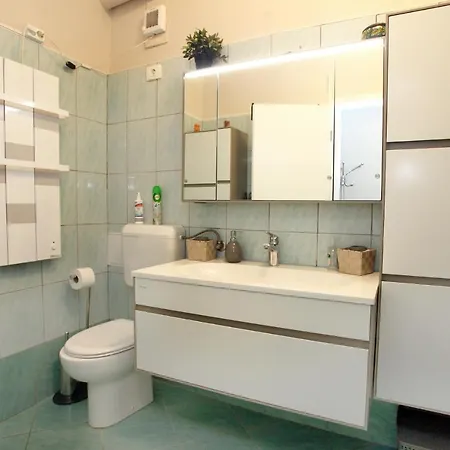 Apartmán Pristine One-bedroom In Ired