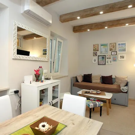 Pristine One-bedroom In Ired